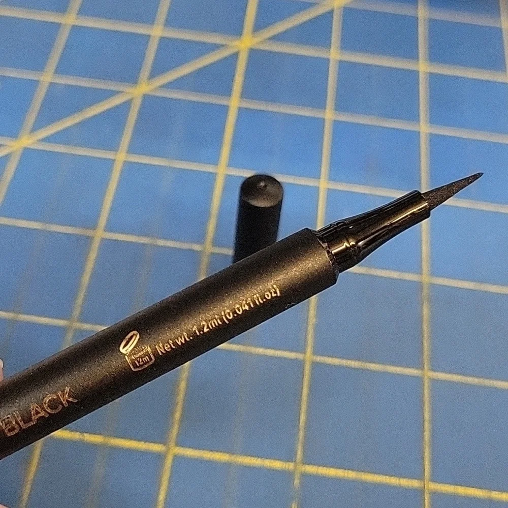 Bella Beauty Line Backer Liquid Liner New 1.2ml - Black